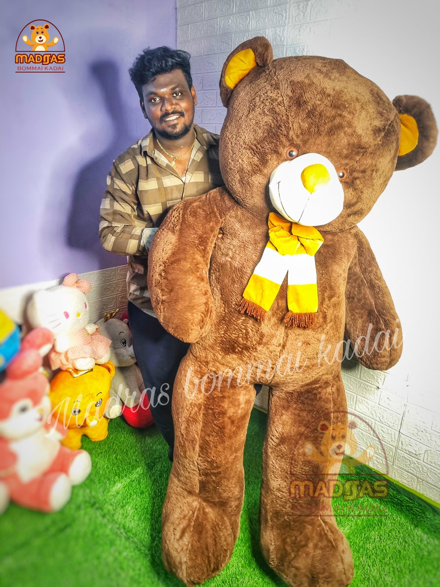 6 Feet jumbo teddy