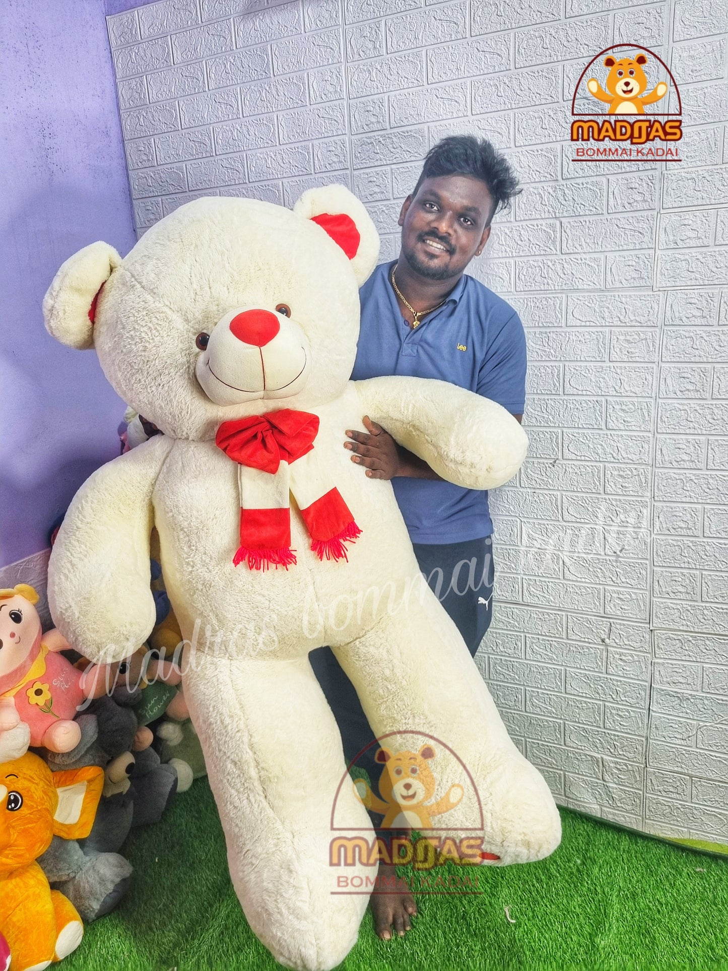 5 Feet Teddy Bear