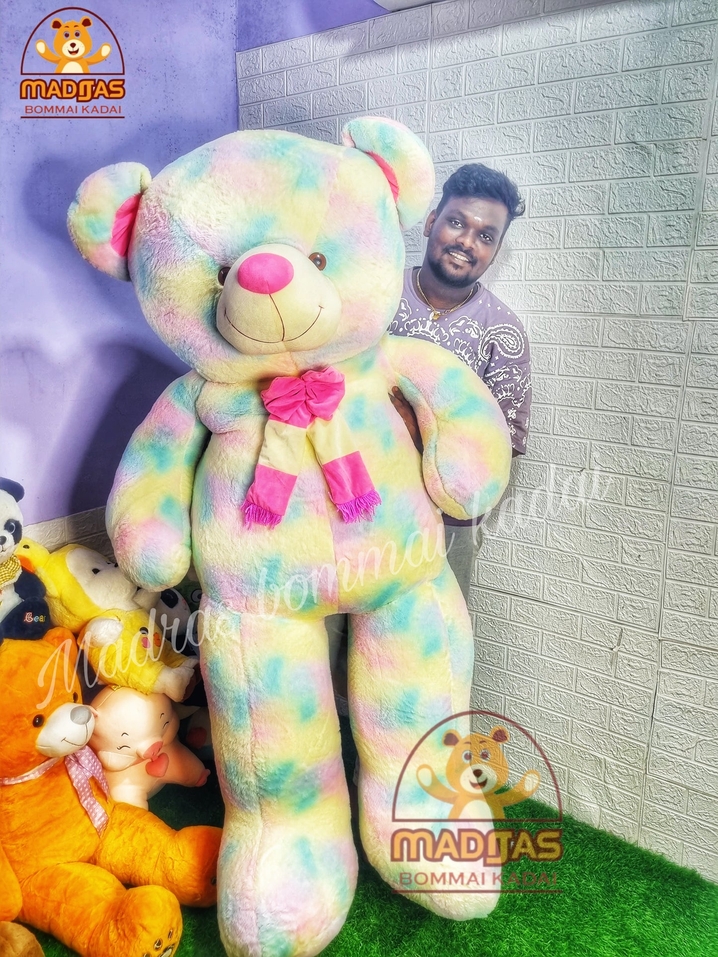 6 Feet jumbo teddy
