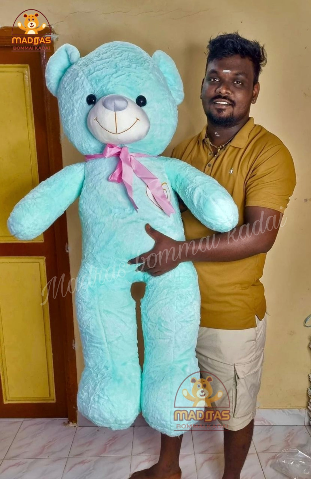 4 feet premium quality teddy