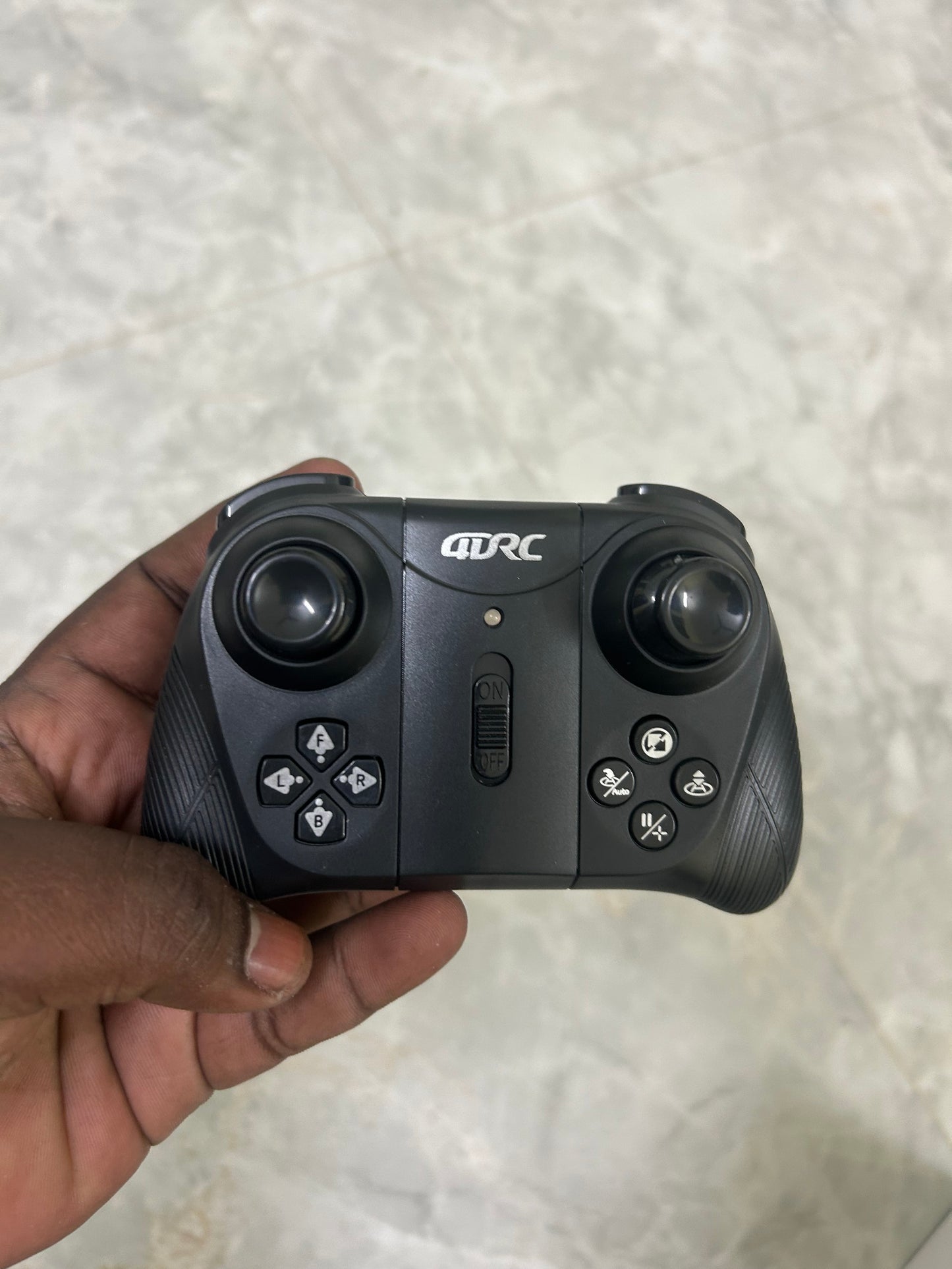 RC Flying Car Foam Mini Quadcopter Drone Hovercraft Boat 3-in-1 Land/Water/Air 6-Channel Control 80m Range